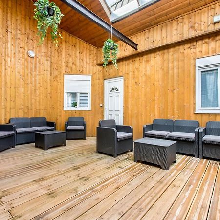 Le Business... Ideal Pour Travailler Mais Pas Que! Tourcoing Exterior photo